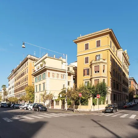 Panoramica Luxury Apartman Róma